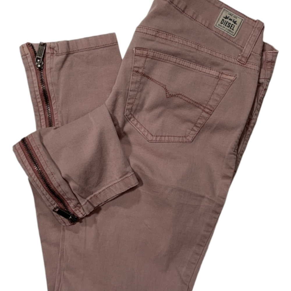 Women's Diesel pants size 26/27 zipper ankle